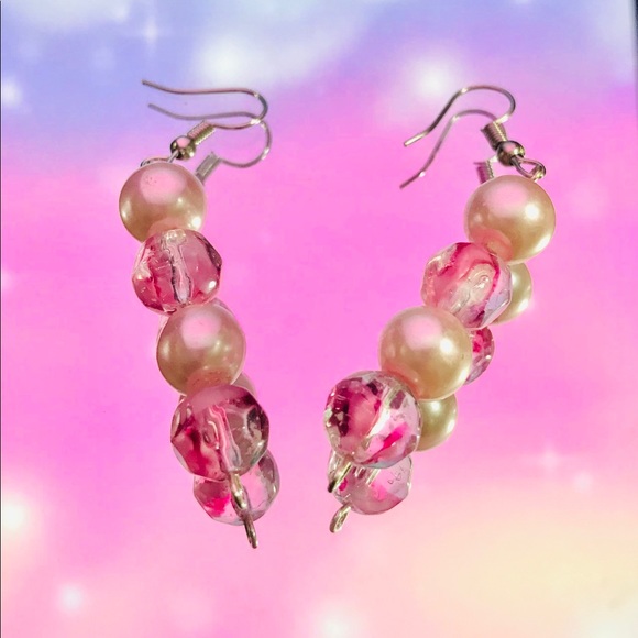 Pink rose earrings - Picture 1 of 1